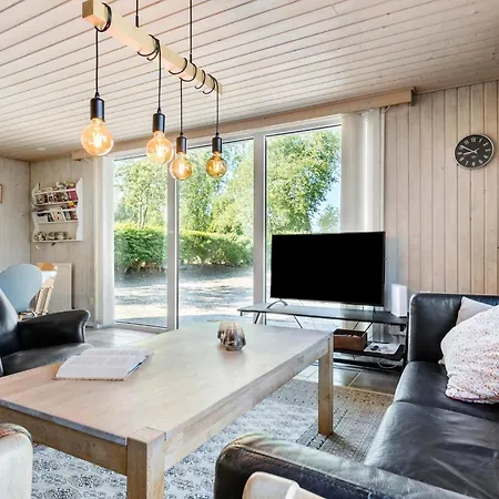 Semesterbostad 3 Bedroom Amazing In Farso