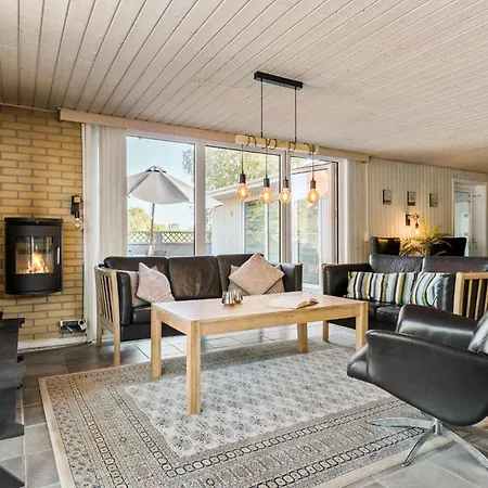 Feriehus 3 Bedroom Amazing In Farso Farsø