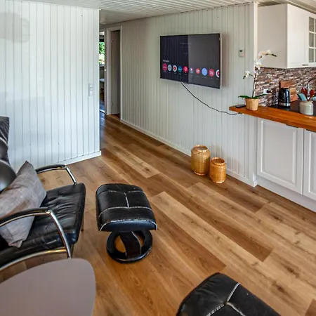 3 Bedroom Amazing In Hébergement de vacances *