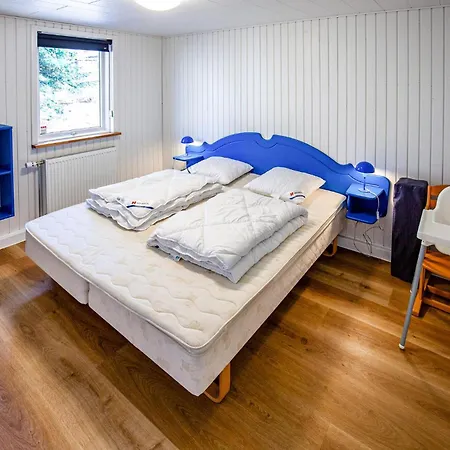 Дом отдыха 3 Bedroom Amazing In *