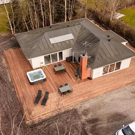 3 Bedroom Amazing In * Farso