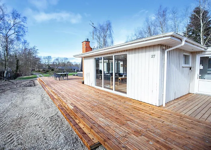 3 Bedroom Amazing In Farsø